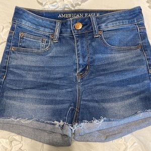 American Eagle Hi-Rise Shortie